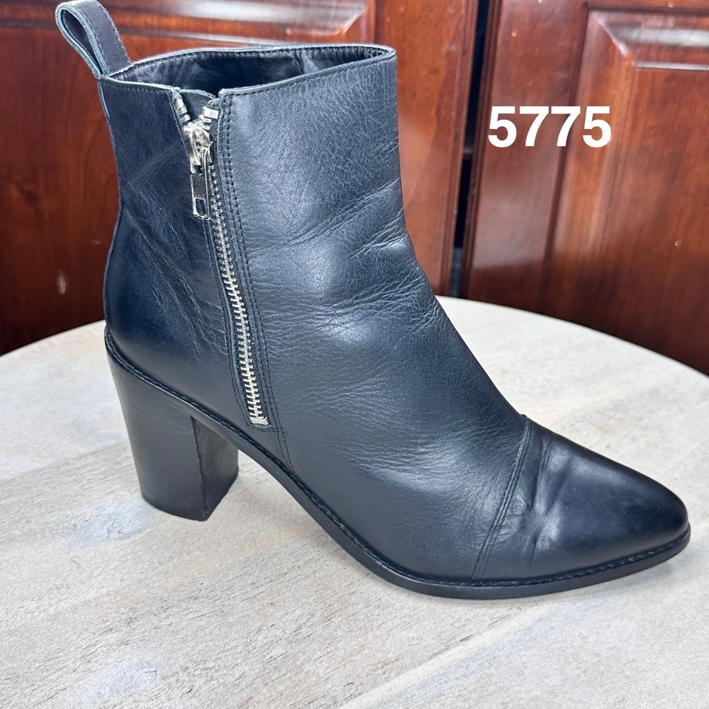 Tony Bianco Bentley Womens Black Leather Ankle Boots Block Heel Side Zip Size 8